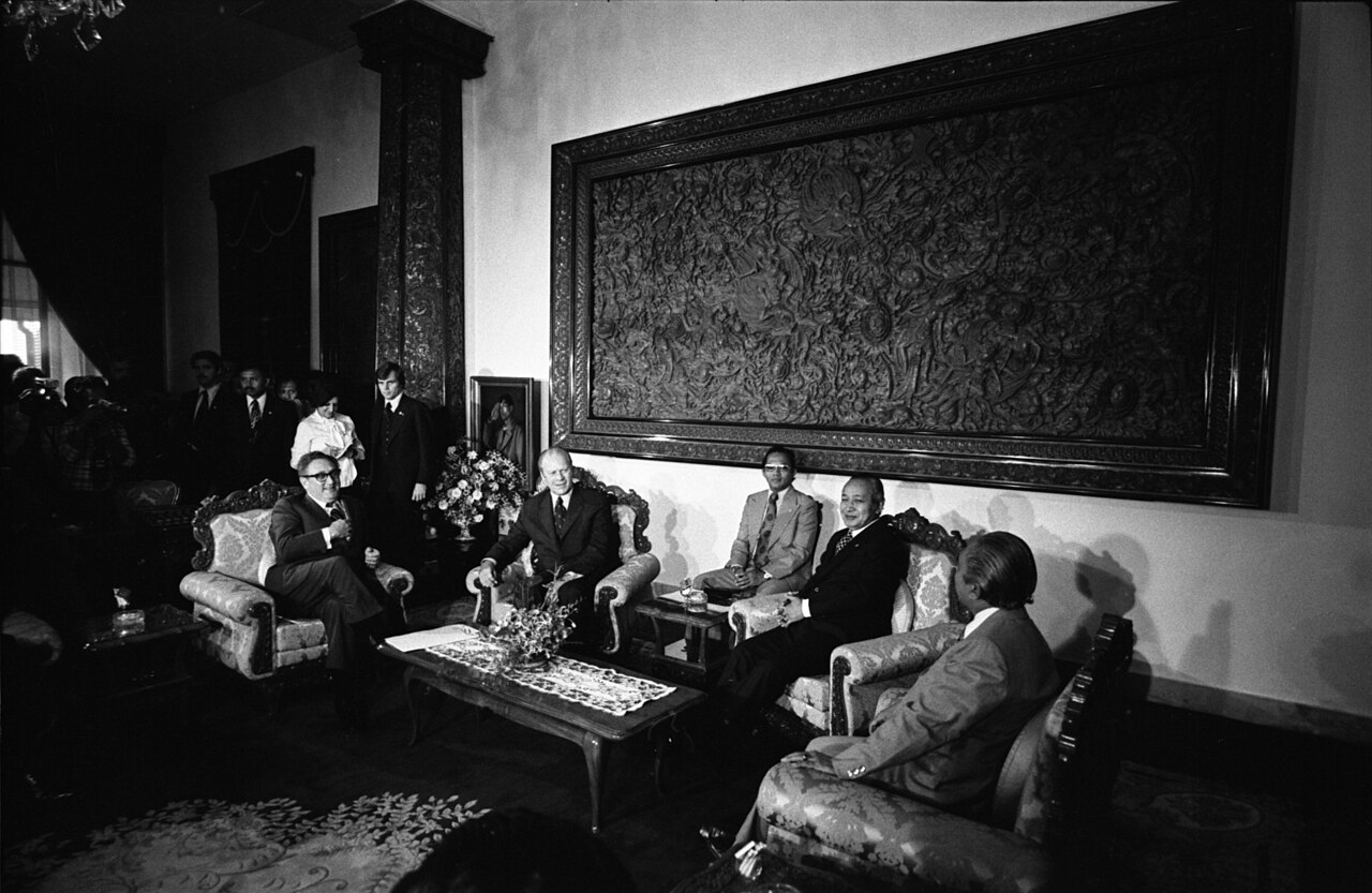 Kissinger, Ford, Suharto and Malik in Jakarta, 6 December 1975