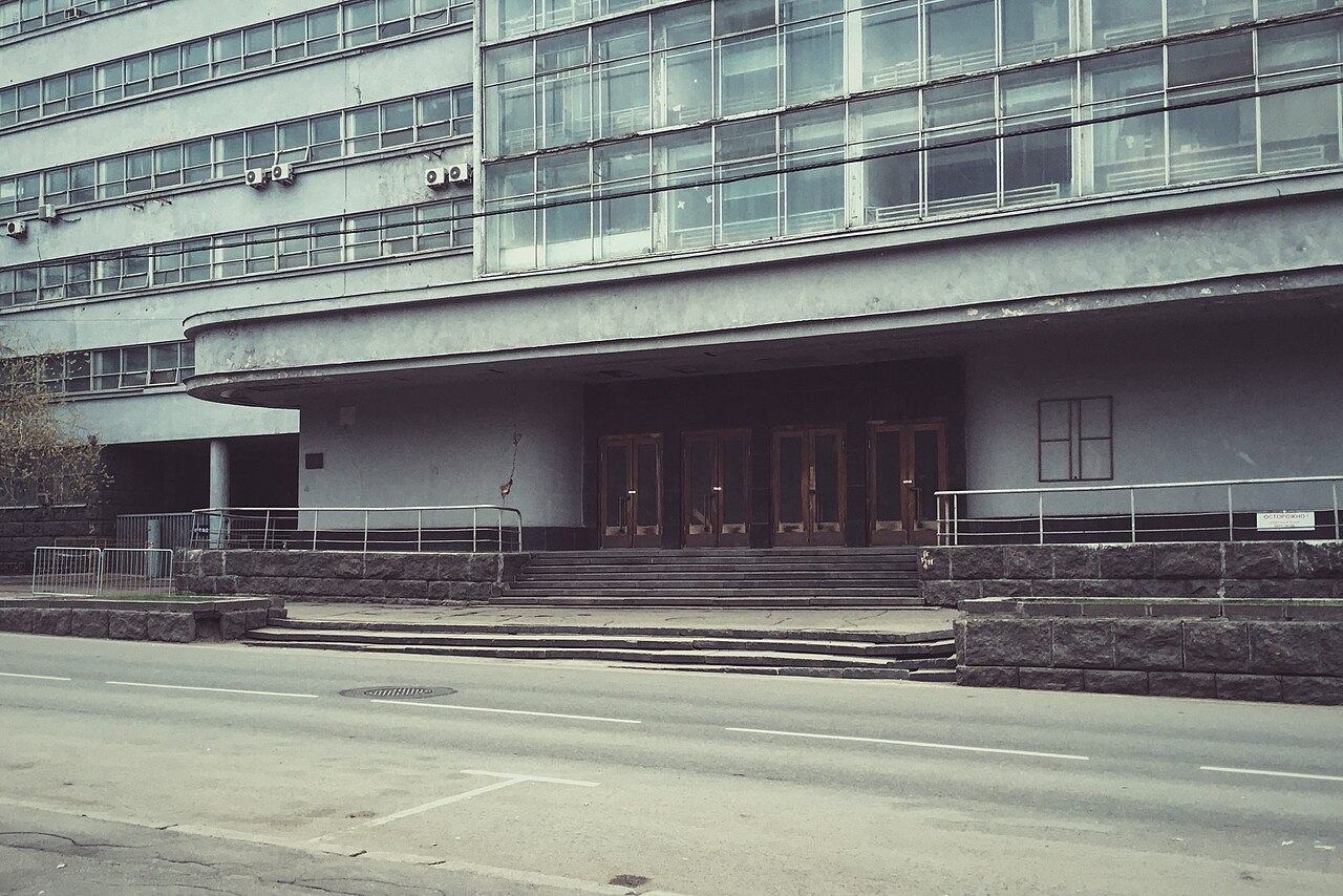 The former Pravda editorial and printing building on Pravdy Street, Moscow, photographed in 2016, by then standing empty