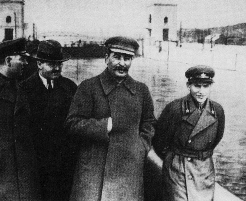 Voroshilov, Molotov, Stalin and Yezhov walking beside a canal, April 1937
