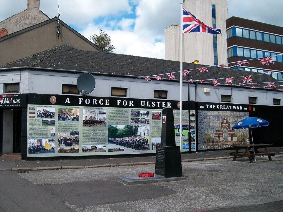 Loyalist murals on the Great War and the UVF, Belfast