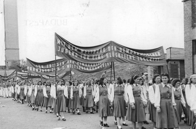 FDJ march-past banners at the 2nd World Festival of Youth, Budapest