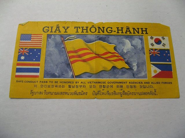 Giấy thông-hành (Safe-Conduct Pass, seven-flag version)