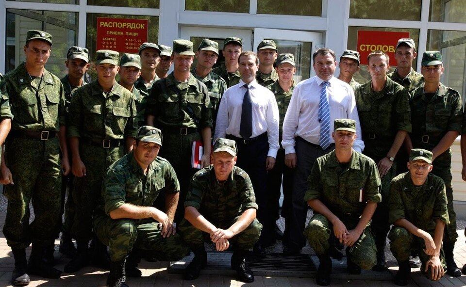 Medvedev with conscripts at Gudauta base in Abkhazia, 8 August 2010