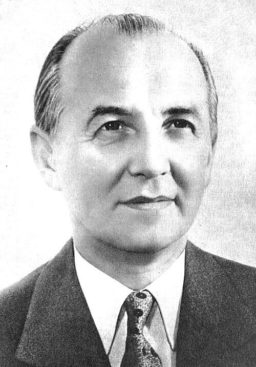 Official portrait of Ramiz Alia, 1985