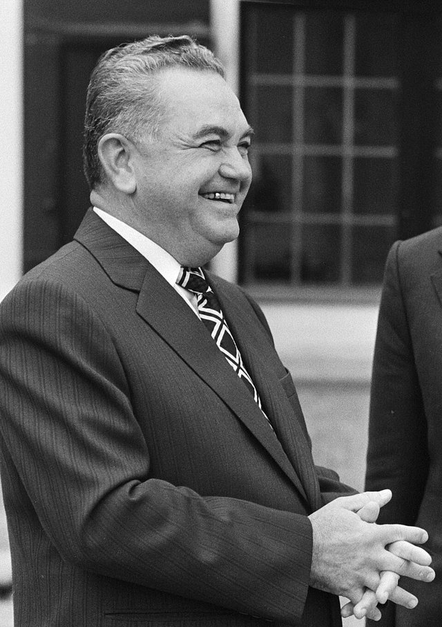 Constantin Dăscălescu in a press photograph of October 1983