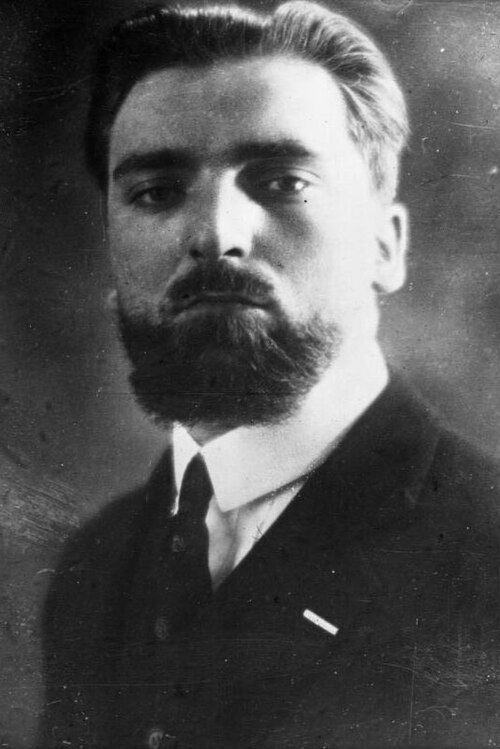 Dino Grandi in a portrait of about 1925