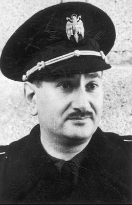 José Luis de Arrese in uniform, about 1939