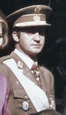 Juan Carlos in uniform at the proclamation ceremony of 22 November 1975