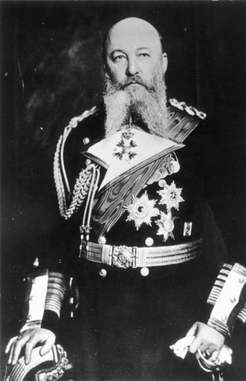Alfred von Tirpitz in admiral's uniform, 1911